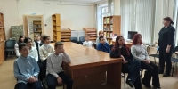 Час мужества "Подвиг подольских курсантов". Запрудненская библиотека - Центральная библиотека