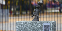 Таблички с QR-кодом разметили у всех миниатюр «Пензяки-добряки» - Progorod58.Ru