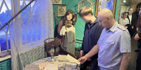 В Махачкале сотрудники уголовно-исполнительной инспекции организовали посещение выставки «Поезд Победы» для несовершеннолетних, состоящих на учёте - УФСИН России по Республике Дагестан