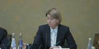 Ольга Абрамова: комплексная работа Правительства, вузов и заводов необходима для решения вопросов демографии - Глава и Правительство Удмуртской Республики