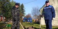 Акция "Посади дерево" в ГКУ "Верхне-Отарский детский дом социального обслуживания" - Сабинский район