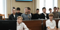 Школьники Брянска примерили роли судей и присяжных - БрянскToday.Ru