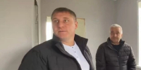 Губернатор Александр Шуваев проверил ход строительства жилья для детей-сирот в Валуйках - Сетевое издание Валуйская Звезда