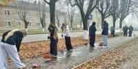 Новоржевские школьники дали старт уборке города - Pln-Pskov.Ru