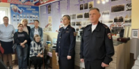 В Артеме Приморского края полицейские почтили память сотрудников, погибших при исполнении служебного долга. - Администрация Артёмовского городского округа