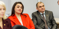 Анатолий Широков поздравил коллектив Магаданского УФАС с 35-летием - MagadanMedia.Ru
