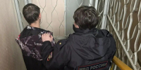 В Екатеринбурге 17-летний студент колледжа поджег два служебных автомобиля полиции - Уральский рабочий
