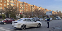Автоледи на «Kaiyi E5» сбила пешехода, переходившего на красный в Первоуральске - Фото 1 - JustMedia