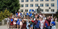 Шапша поздравил с 40-летием Калужский филиал Тимирязевской академии - Телерадиокомпания Ника