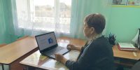 Учителя Чумаевского филиала проходят курсы «Искусственный интеллект в работе учителя» - Камешкирский район