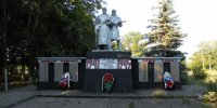 В Калачеевском районе обновили памятник погибшим в годы войны - VrnTimes.Ru