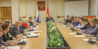 В Брянске обсудили, как уберечь подростков от вовлечения в терроризм - БрянскToday.Ru