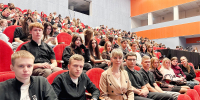 Студенты посетили лекцию «Как не поддаваться на манипуляции и не стать жертвой вербовки» - ВГТУ