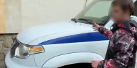 Студент, обвиняемый в поджоге служебных автомобилей полиции в Екатеринбурге(2026)|Фото: СУ Следственного комитета России по Свердловской области - Накануне.Ru