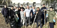 Сотрудники больницы Пирогова приняли активное участие в осеннем городском субботнике - ГКБ им. Н.И. Пирогова