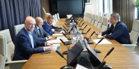 Глава региона провел встречу с руководством Газпромбанка - Знамя Труда