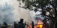 Спасатели МЧС России ликвидировали последствия атаки БПЛА в Васильевке - МЧС России