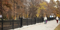В Новосибирске восстановили ограждение у Театрального сквера - Gorsite.Ru
