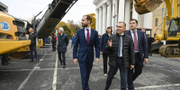 16.10.2026 | Виталий Королев поздравил сотрудников дорожной отрасли региона с профессиональным праздником - Правительство области