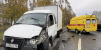 «Город встал в одну пробку»: авария на 30 лет Победы с погибшими парализовала движение в Тюменифотовидео - Комсомольская правда