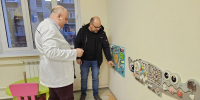 Сергиев Посад: депутат Мардасов оборудовал поликлиники округа развивающими стендами для детей - Справедливая Россия