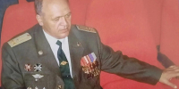 Ко Дню отца  жирновские партийцы рассказали историю о боевом генерале Владимире Светличном - Единая Россия