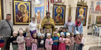 Воспитанники нижегородского детского сада № 100 посетили храм в честь святой равноапостольной Нины, просветительницы Грузии - Нижегородская епархия