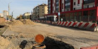 На улице Дзержинского в Кургане меняют коллектор и ремонтируют дорогу - Новый мир