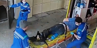 В Сургуте автомобиль упал с домкрата и раздавил грудь мужчине - Комсомольская Правда