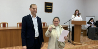 ​Ключи от новых квартир по программе расселения аварийного фонда получили более 40 семей из Переславля-Залесского - Правительство