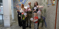 Участник СВО забрал жену и дочку из роддома Подольска - ТК Кварц