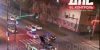 В Благовещенске юный водитель устроил погоню с полицией и проехал на красный шесть раз видео - Amur.Life