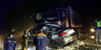 Выехал на встречку: два человека погибли в столкновении Infiniti с грузовиком под Новосибирском - Precedent.TV
