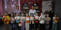 «ОСЕНЬ В НАШЕМ ГОРОДЕ»: ПОЗНАВАТЕЛЬНЫЙ КРАЕВЕДЧЕСКИЙ ЧАС - Детская библиотека