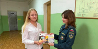 Диалог о безопасности: сотрудники МЧС России провели занятие с девятиклассниками Снежской гимназии - МЧС