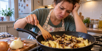 Лук или картофель: что отправлять на сковороду первым, чтобы получилось вкуснее - ProGorod.Ru
