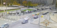 МВД: В Москве задержали 20 подростков, ехавших по ТТК на самокатах и питбайках - Вечерняя Москва