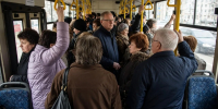Тренер объяснила, сколько энергии сжигает поездка в автобусе или метро стоя - MosRegToday.Ru