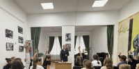 Инспекторы Госавтоинспекции разъяснили воспитанникам детской школы искусств правила дорожной безопасности - Газета Власть Советов