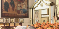 Митрополит Сергий возглавил Божественную литургию в Никольском храме Барнаула - Алтайская митрополия