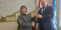 Долгожданное новоселье: семья из Чистоозерного получила ключи от собственного дома - Совет муниципальных образований