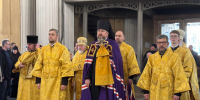 Епископ Вениамин совершил Божественную литургию в Неделю 20-ю по Пятидесятнице - Свято-Троицкая Александро-Невская Лавра