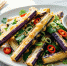 Салат с хрустящими баклажанами — идеальное сочетание сладкого, кислого и острого | Источник: Алена Золотухина / NGS.RU - 76.Ru