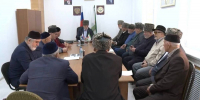 Совет старейшин призвал к мирному решению вопроса о башенном комплексе - Сердало