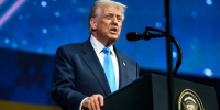 Трамп призвал Францию закрыть границы для взятия ситуации под контроль - M24.Ru