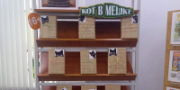 Книжная выставка «Кот в мешке». - Павленковская библиотека
