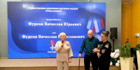 В преддверии Дня отца в Магадане вручили медаль «Отец солдата» - Магаданская областная Дума