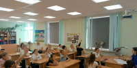 Партийцы Октябрьского познакомили школьников с творчеством известного югорского писателя - Единая Россия