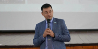 Депутат Луцкан прокомментировал ситуацию вокруг школы №1 в Якутске - ИА SakhaTime