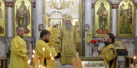 Митрополит Даниил совершил Литургию в курганском Богоявленском соборе - Епархия